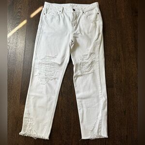 Hidden white denim with distress.